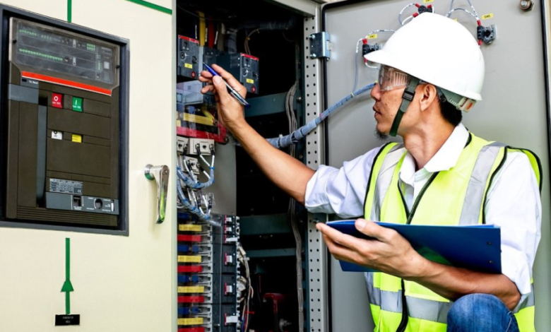 What Should Businesses Look for When Hiring Electrical Contractors?